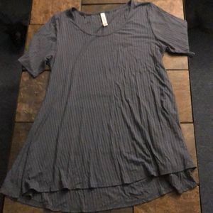 Lularoe top size medium